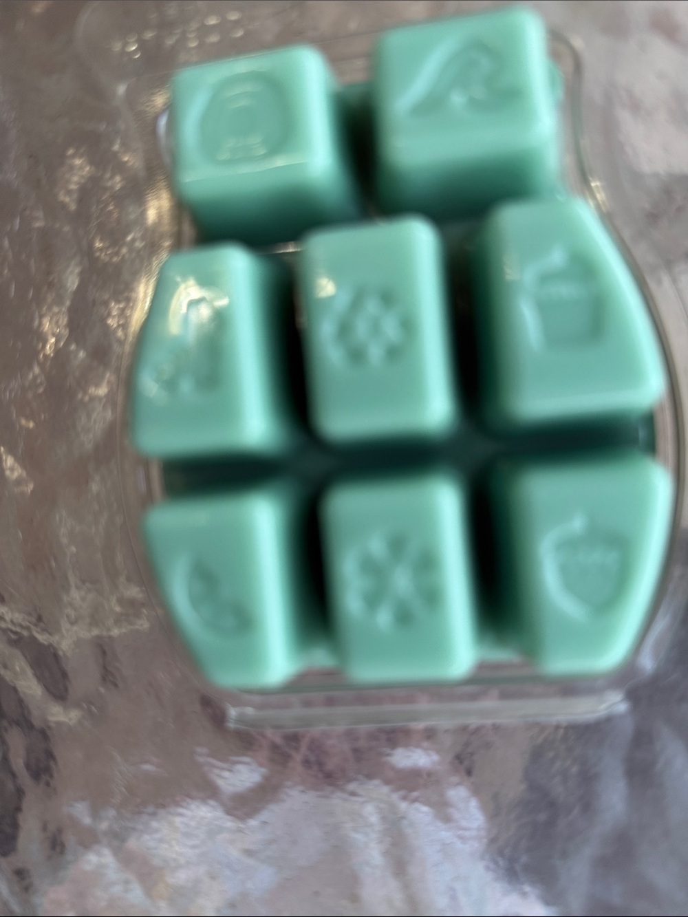 Scentsy Jade & Jasmine Wax Bars - Bright Green (Set of 4) - Picture 3 of 3